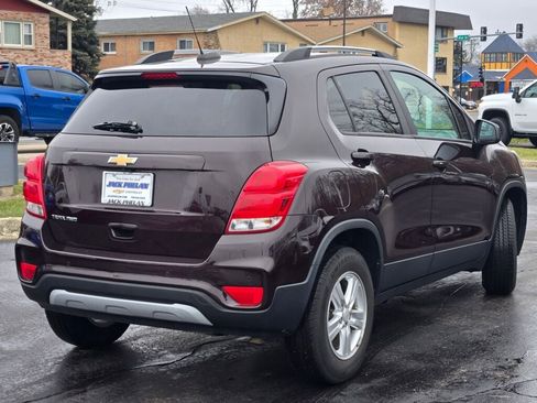 Used 2021 Chevrolet Trax LT w/ Driver Confidence Package image 10