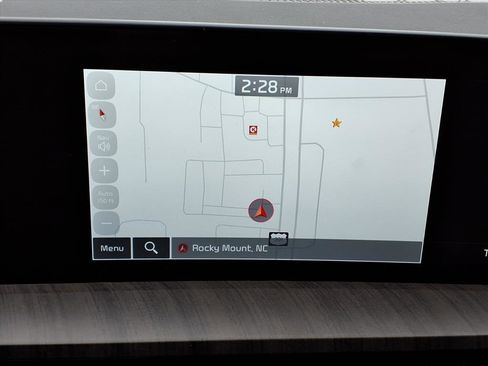 Used 2025 Kia Telluride SX w/ SX Captain's Chair Package image 15