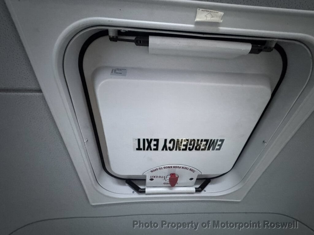 Used 2016 Mercedes-Benz Sprinter 3500 w/ High Idle Fixed Package image 32