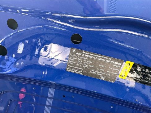Used 2025 BMW M340i Sedan RWD image 32