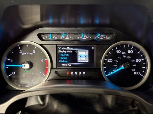 Used 2022 Ford F250 XLT w/ FX4 Off-Road Package image 25