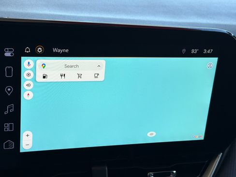 Used 2025 Chevrolet Equinox LT FWD image 19