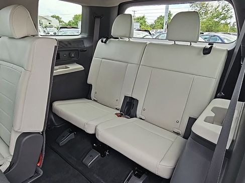 Used 2024 Hyundai Santa Fe Limited FWD image 36
