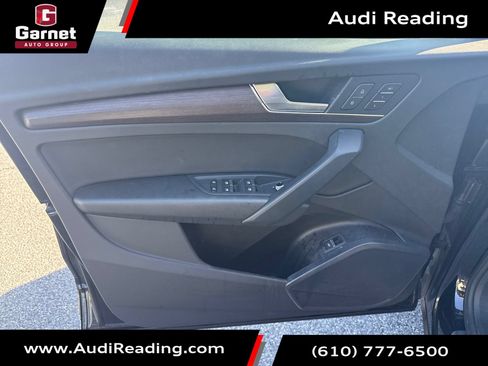 Used 2023 Audi Q5 2.0T Premium w/ Convenience Package AWD/4WD image 11
