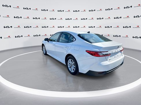 Used 2025 Toyota Camry LE FWD image 6
