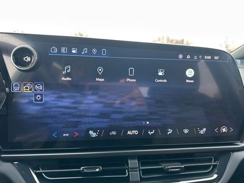 New 2026 Chevrolet Equinox EV RS image 22