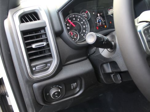 Used 2025 RAM 2500 Big Horn image 11