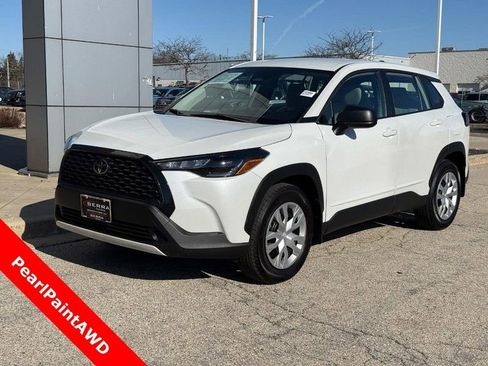 Used 2024 Toyota Corolla Cross L AWD/4WD image 7