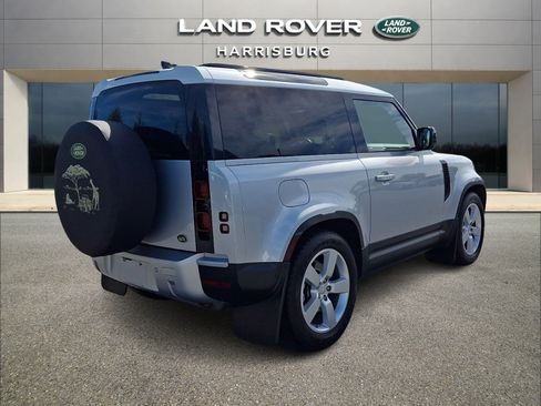 Used 2021 Land Rover Defender 90 First Edition AWD/4WD image 4