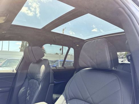 Used 2025 BMW X5 M60i AWD/4WD image 20