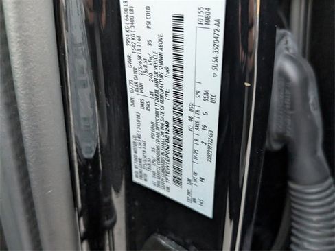 Certified 2022 Ford F150 XLT w/ Equipment Group 302A High image 19