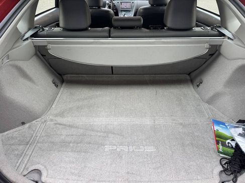 Used 2011 Toyota Prius Four w/ Solar Roof Pkg FWD image 24