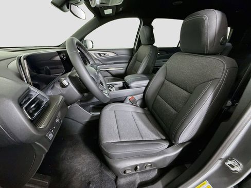 New 2026 Chevrolet Traverse LT w/ Midnight/Sport Edition FWD image 20
