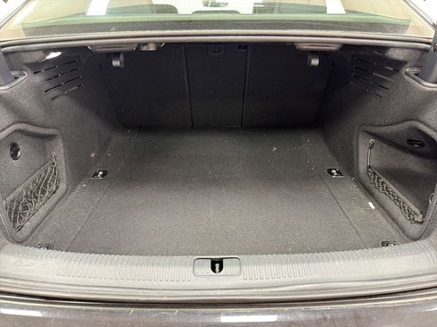 Used 2017 Audi A4 2.0T Premium image 26