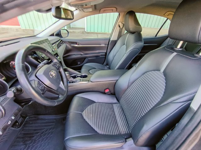Used 2023 Toyota Camry SE w/ Convenience Package FWD image 28