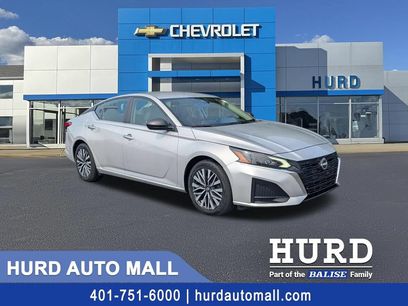 Used 2024 Nissan Altima 2.5 SV