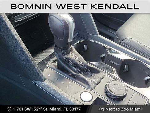 Used 2022 Volkswagen Atlas Cross Sport SEL R-Line image 26