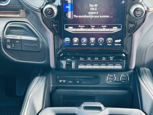 Used 2019 RAM 2500 Limited AWD/4WD image 26