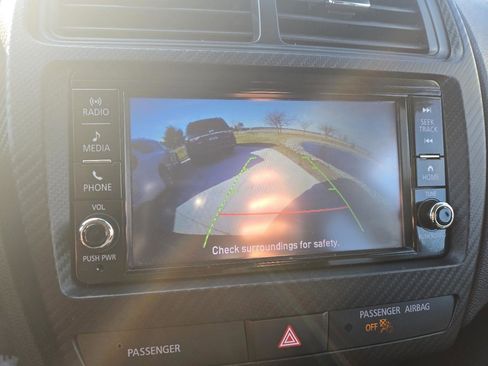 Used 2025 Mitsubishi Outlander Sport AWD image 22