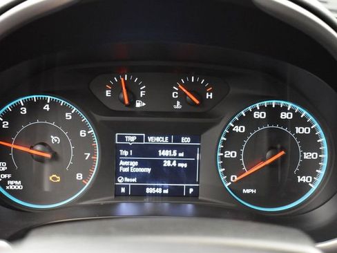 Used 2022 Chevrolet Malibu LT image 18