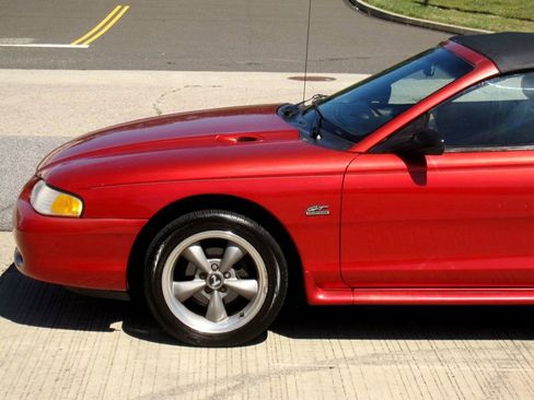 Used 1995 Ford Mustang GT image 10