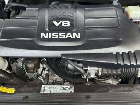 Used 2017 Nissan Titan Platinum Reserve image 13