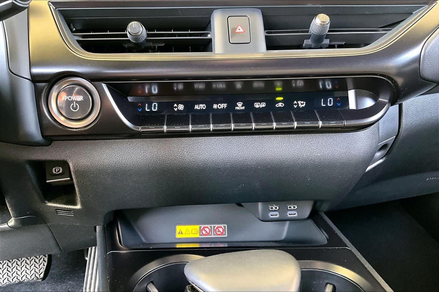 Used 2024 Lexus UX 250h FWD w/ Premium Package image 32