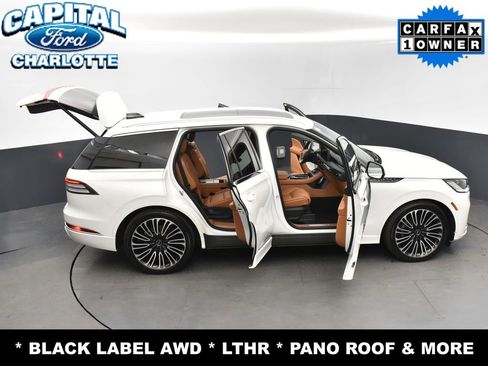 Used 2025 Lincoln Aviator Black Label image 34