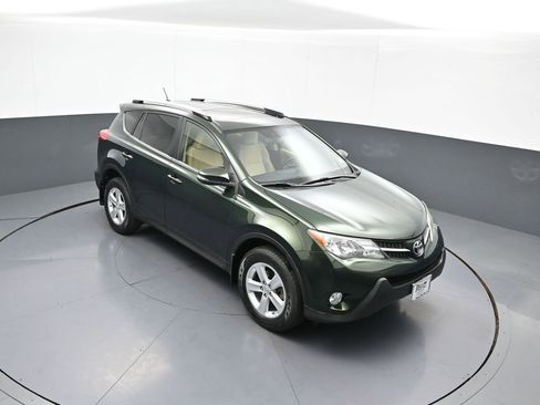 Used 2013 Toyota RAV4 XLE AWD/4WD image 35