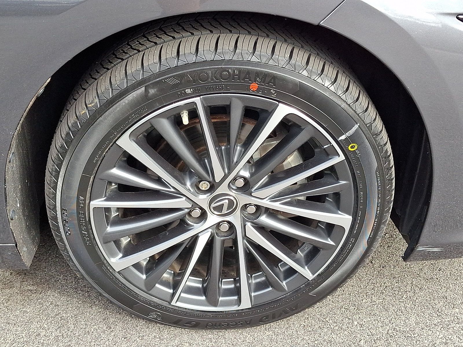 Certified 2023 Lexus ES 350 w/ Premium Package FWD image 8