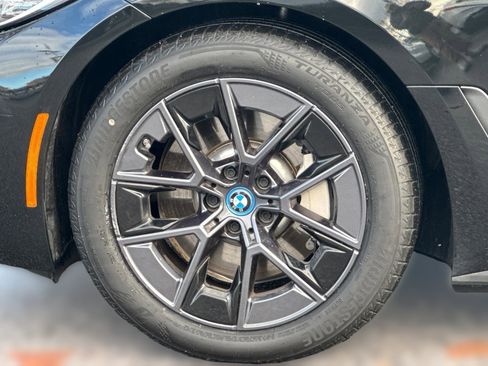 Certified 2023 BMW i4 eDrive35 w/ Premium Package image 11