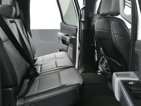 Used 2023 Ford F150 Lariat AWD/4WD image 12