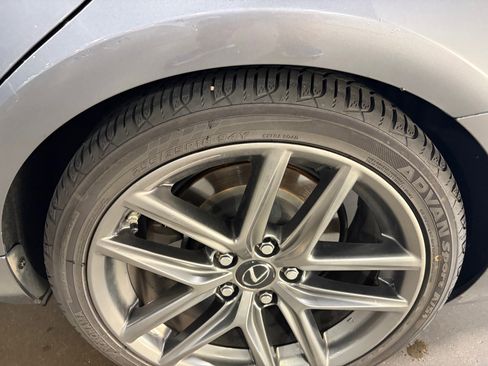 Used 2016 Lexus IS 350 image 11