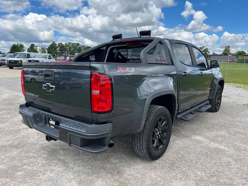 Used 2017 Chevrolet Colorado Z71 AWD/4WD image 8