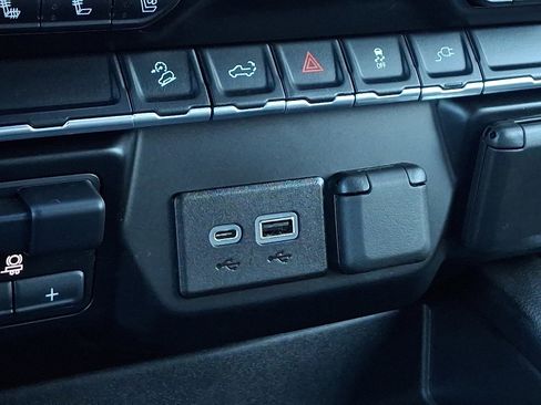 Used 2023 GMC Sierra 2500 AT4 w/ Gooseneck/5TH Wheel Package image 25