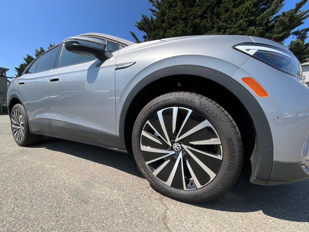 New 2026 Volkswagen ID.4 Pro AWD/4WD image 10