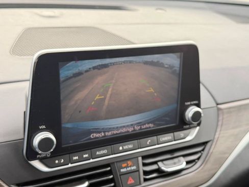 Certified 2024 Nissan Altima 2.5 SV FWD image 24