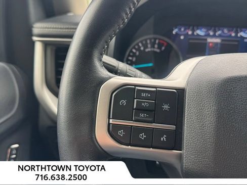Used 2024 Ford Expedition XLT AWD/4WD image 25