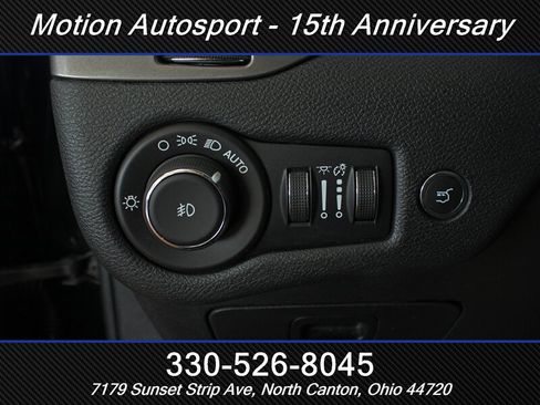 Used 2020 Jeep Cherokee Limited AWD/4WD image 17