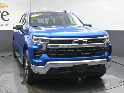 Used 2023 Chevrolet Silverado 1500 LT AWD/4WD image 49