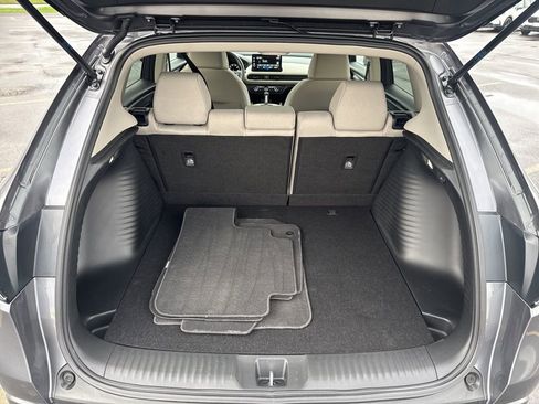 Certified 2026 Honda HR-V LX image 17