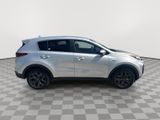 Certified 2022 Kia Sportage LX w/ LX AWD Value Edition Package image 4