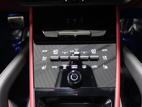 New 2026 Porsche Cayenne E-Hybrid Coupe image 32