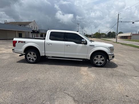 Used 2020 Ford F150 Lariat w/ Equipment Group 502A Luxury AWD/4WD image 16