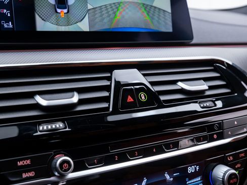 Used 2019 BMW M5 image 24