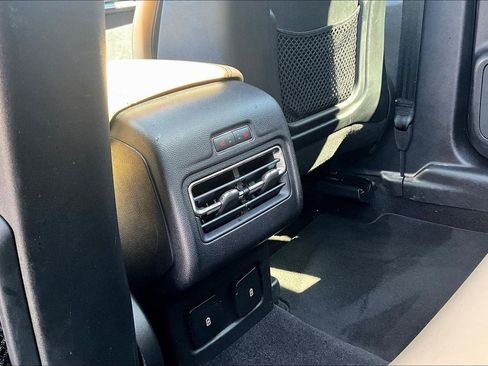 Certified 2023 Lincoln Corsair Reserve w/ Equipment Group 202A image 35