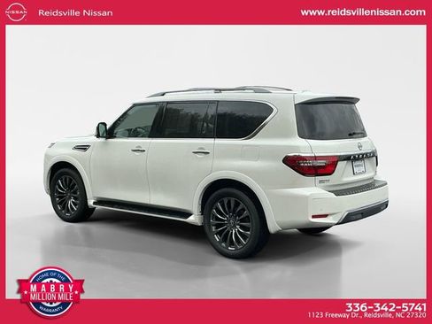 Used 2024 Nissan Armada Platinum w/ Captain's Chairs Package image 4