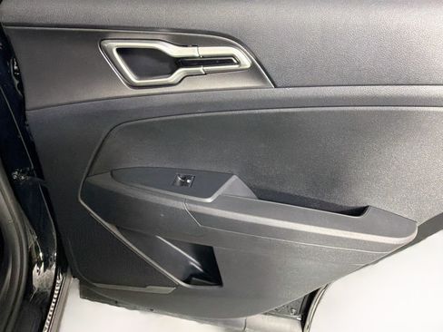 Used 2026 Kia Sportage LX FWD image 28
