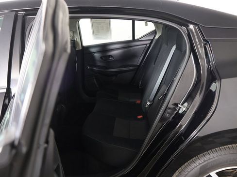 Used 2024 Nissan Sentra SV image 26