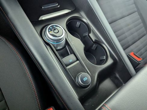 Used 2025 Ford Explorer ST-Line w/ ST-Line Street Pack image 23